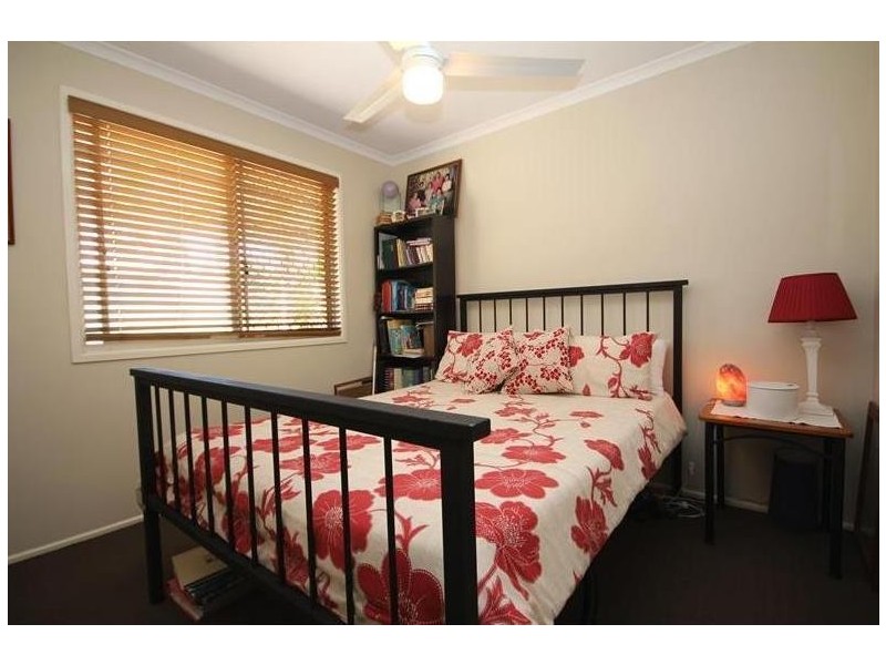 10 Rinto Drive, Eagleby QLD 4207