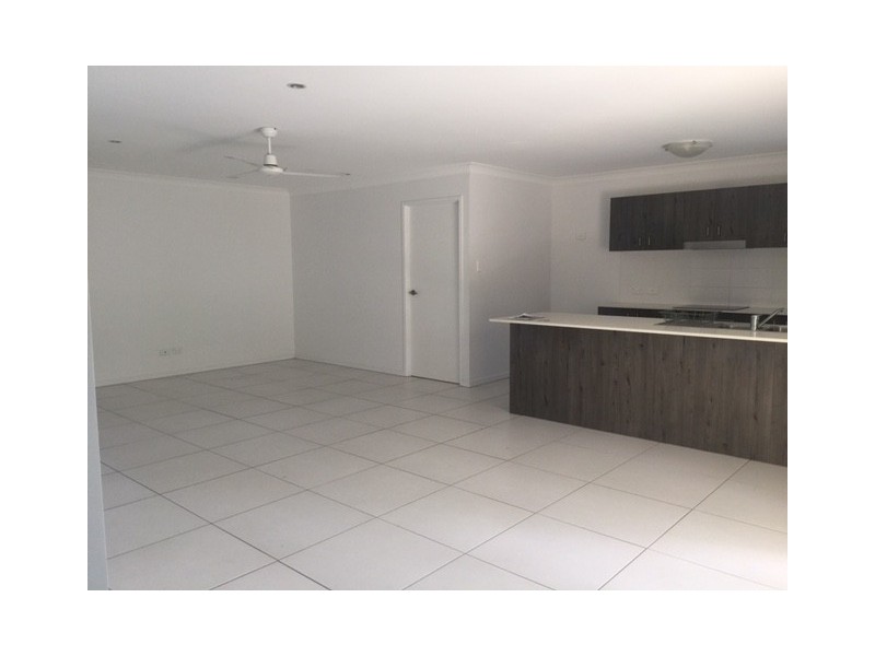 73 Francisca Drive, Augustine Heights QLD 4300
