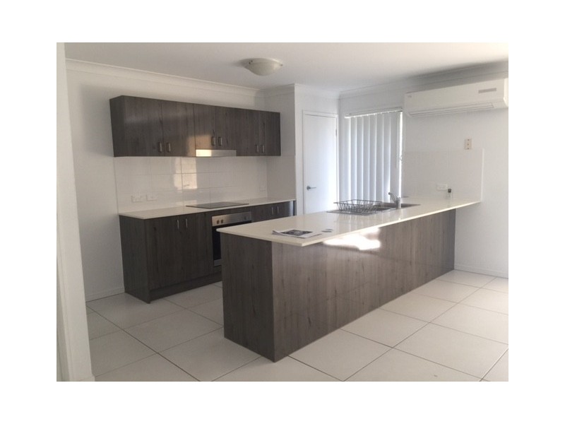 73 Francisca Drive, Augustine Heights QLD 4300