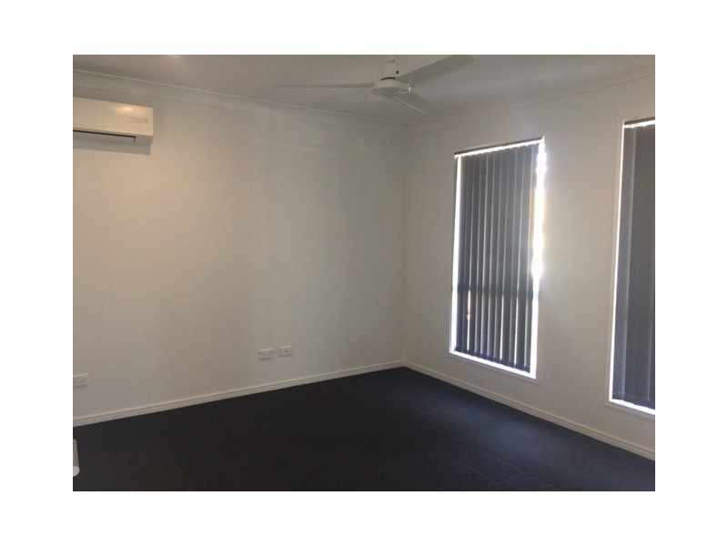 73 Francisca Drive, Augustine Heights QLD 4300