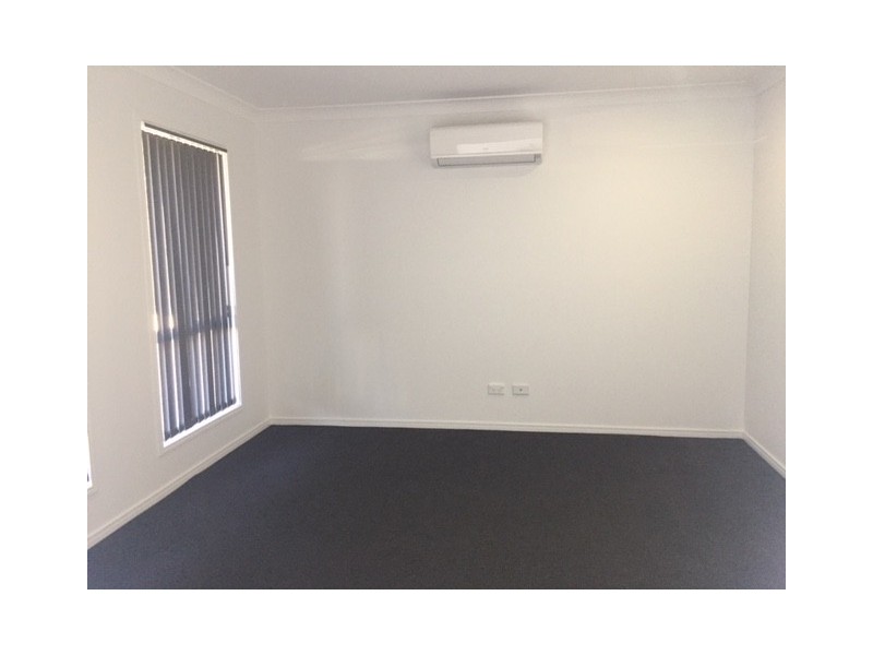 73 Francisca Drive, Augustine Heights QLD 4300