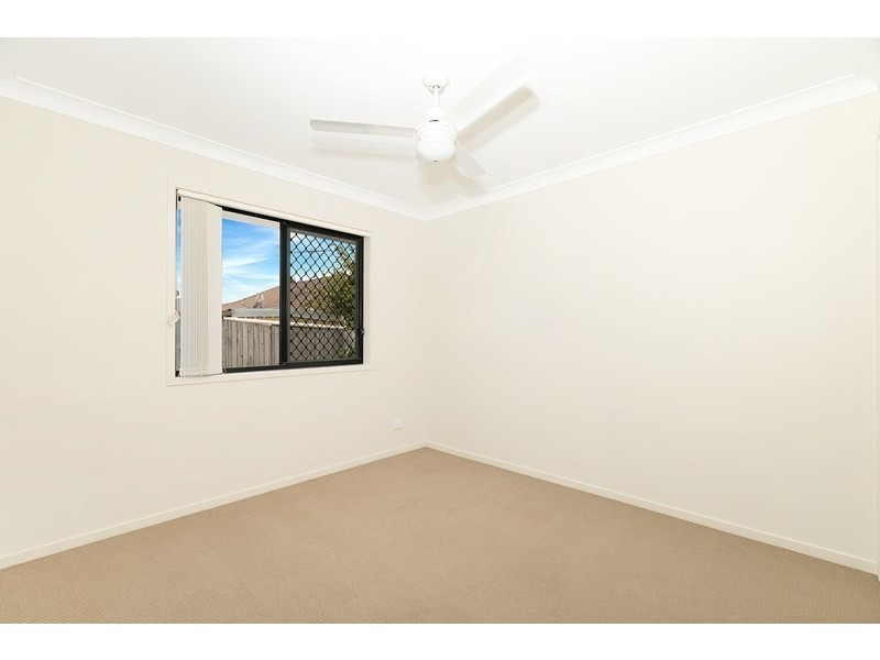 5 Serenity Court, Crestmead QLD 4132