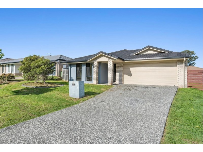 5 Skyline Circuit, Bahrs Scrub QLD 4207