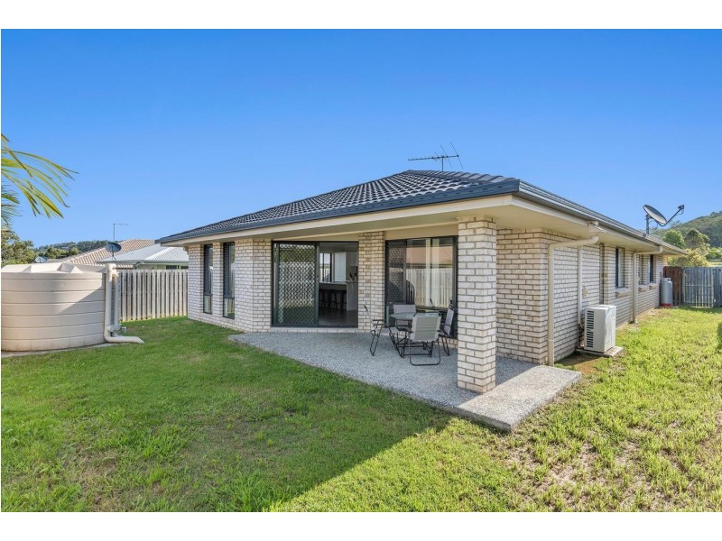 5 Skyline Circuit, Bahrs Scrub QLD 4207