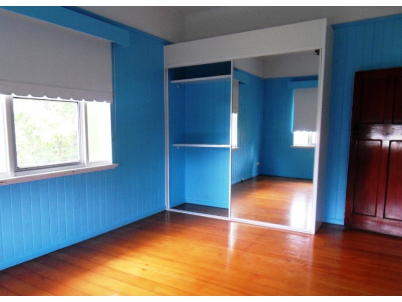 79 Darling Street East, Sadliers Crossing QLD 4305