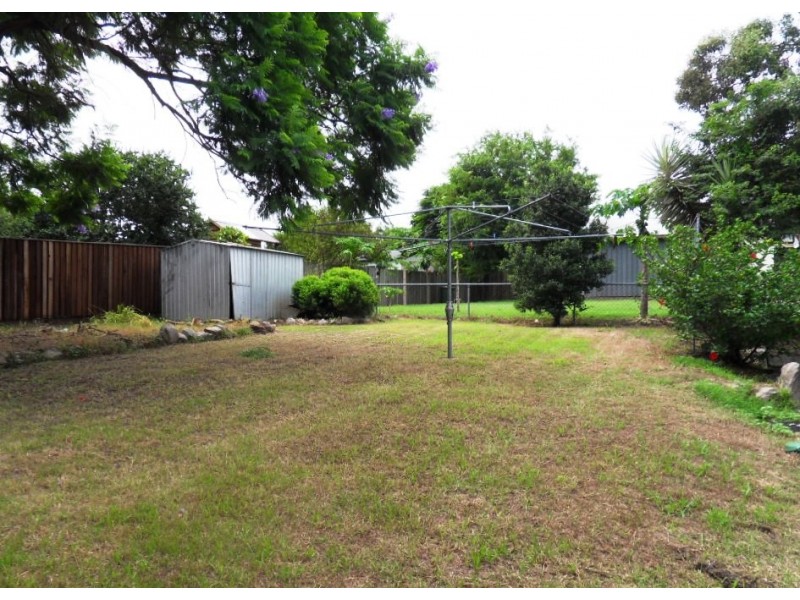 79 Darling Street East, Sadliers Crossing QLD 4305