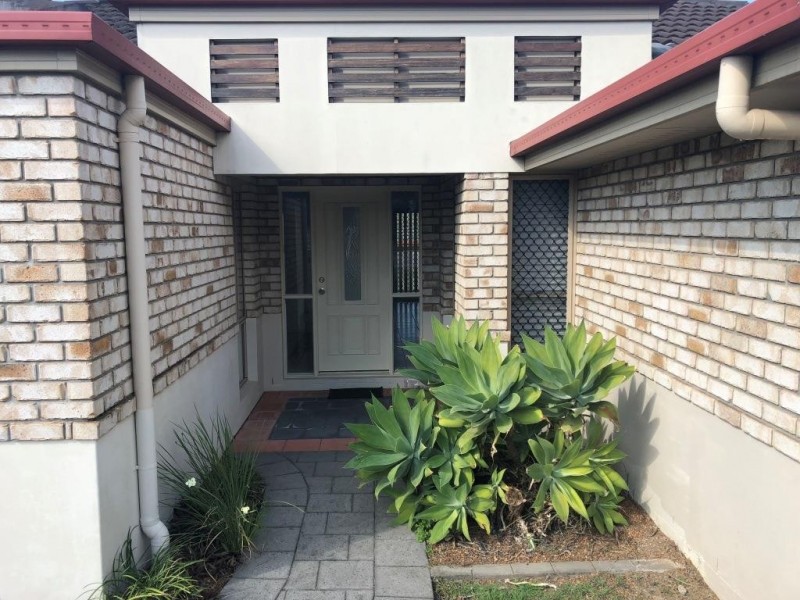 168 Lakeside Avenue, Springfield Lakes QLD 4300