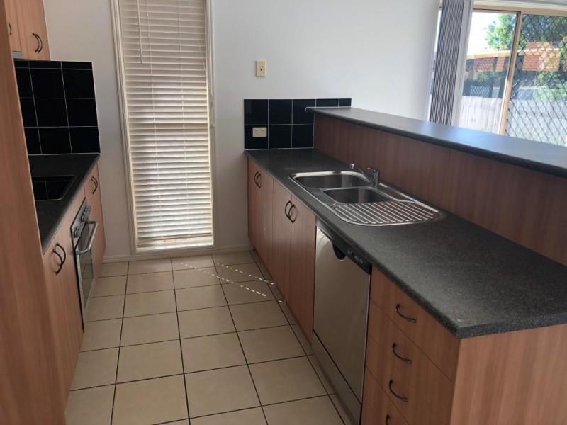 168 Lakeside Avenue, Springfield Lakes QLD 4300