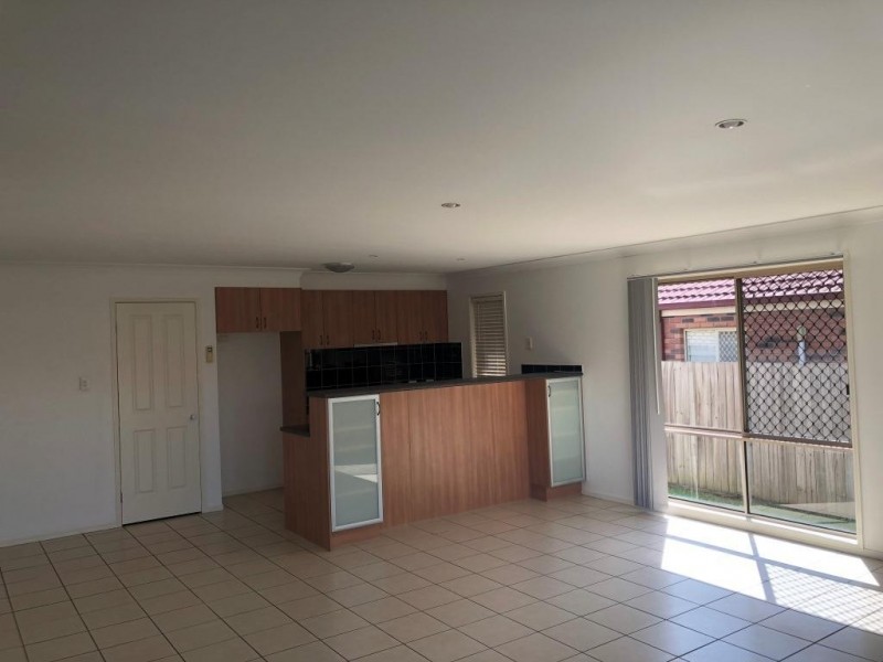 168 Lakeside Avenue, Springfield Lakes QLD 4300