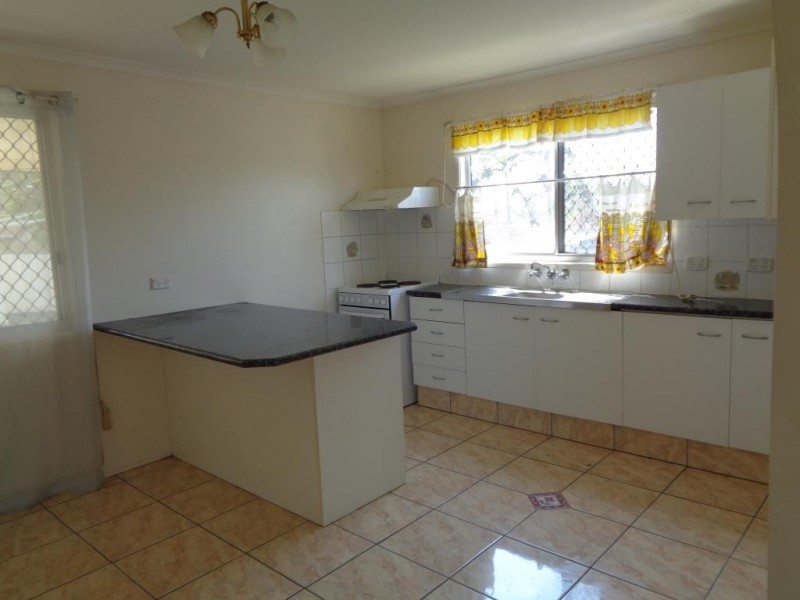 11 Kenmare Street, Eagleby QLD 4207