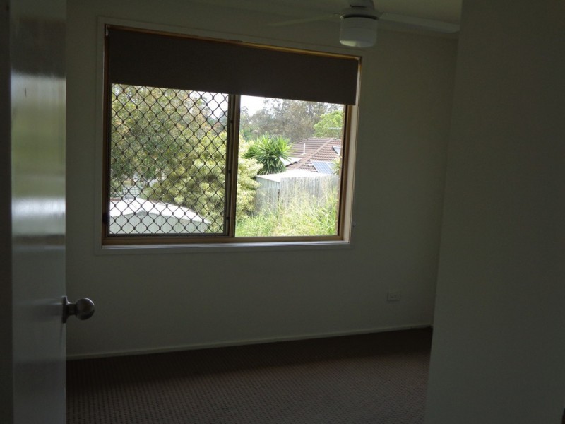 10 Sussanah Terrace, Edens Landing QLD 4207