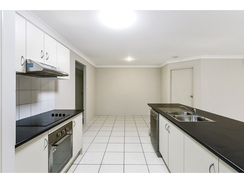 32 Highbury Drive, Redbank Plains QLD 4301