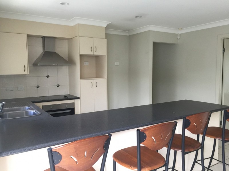 24 Blueberry Ash Court, Boronia Heights QLD 4124