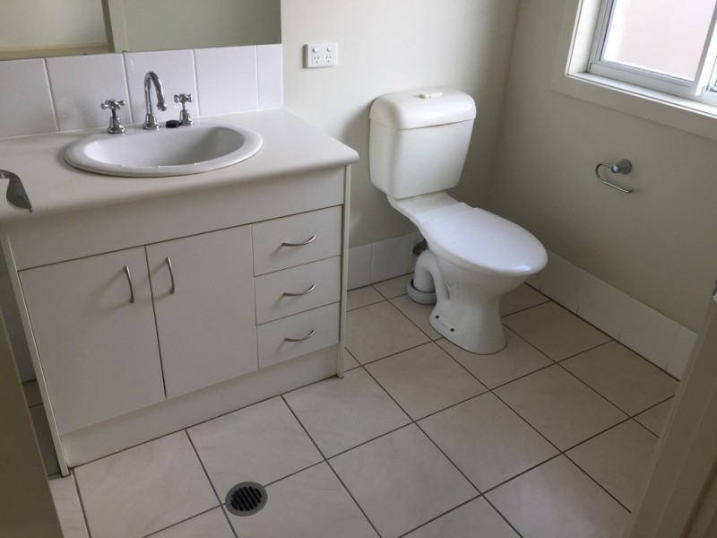 24 Blueberry Ash Court, Boronia Heights QLD 4124