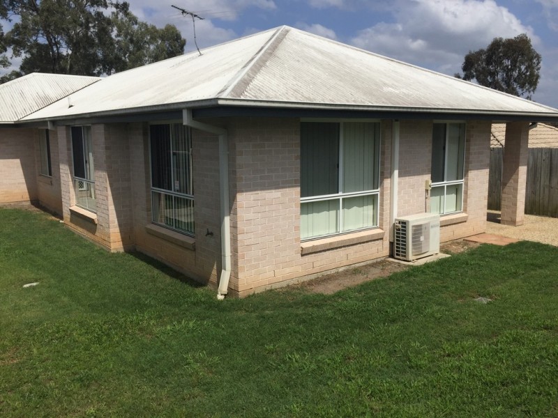 24 Blueberry Ash Court, Boronia Heights QLD 4124