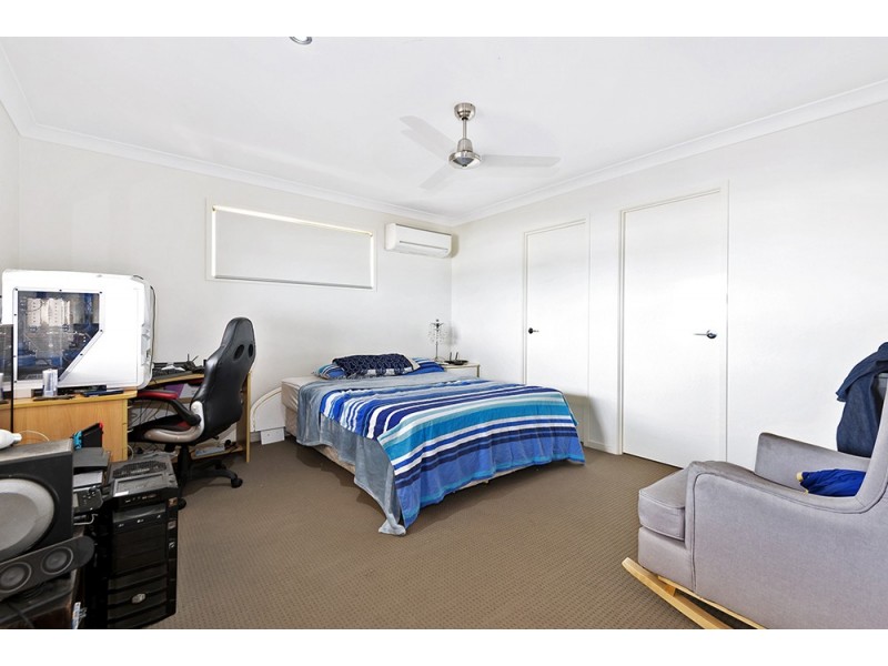 31 McGregor Place, Springfield Lakes QLD 4300