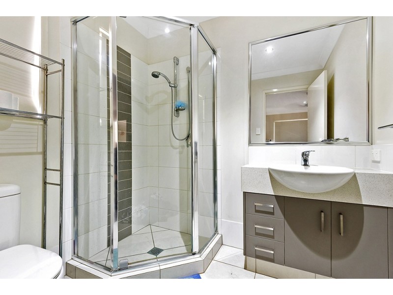 31 McGregor Place, Springfield Lakes QLD 4300