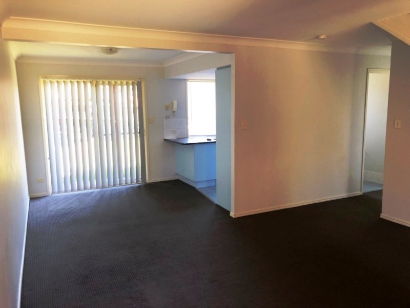 13/15 Erindale Close, Wishart QLD 4122