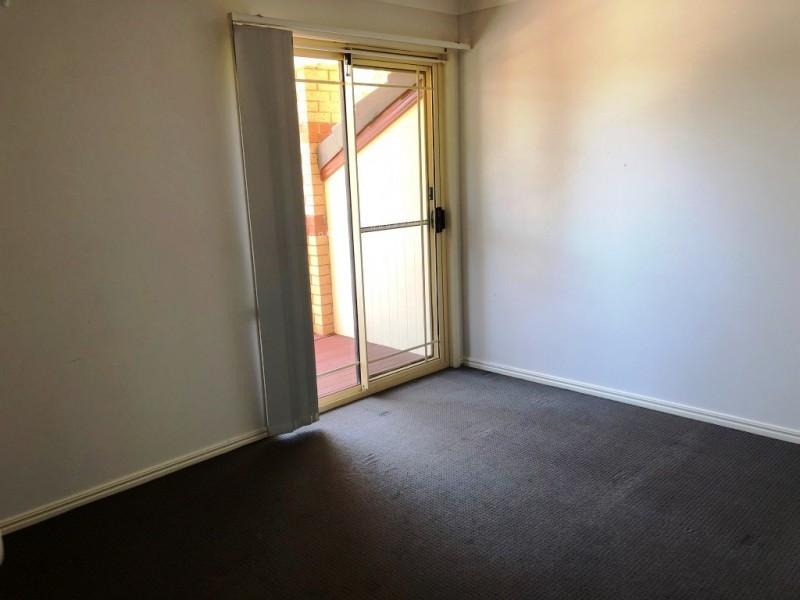 13/15 Erindale Close, Wishart QLD 4122