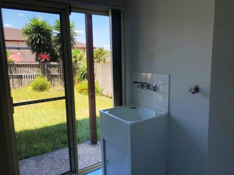 13/15 Erindale Close, Wishart QLD 4122