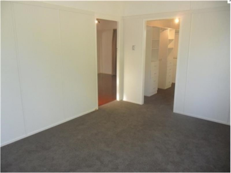 123 Henson Road, Salisbury QLD 4107