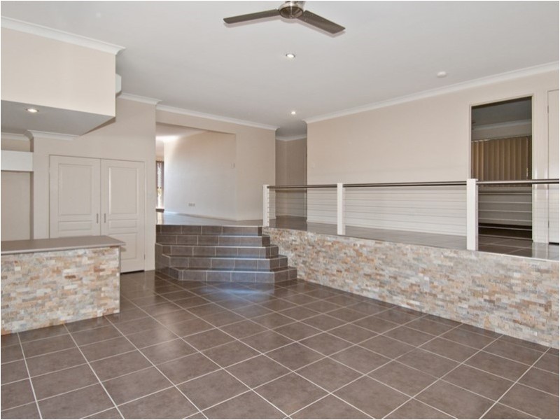 41 Outlook Drive, Waterford QLD 4133