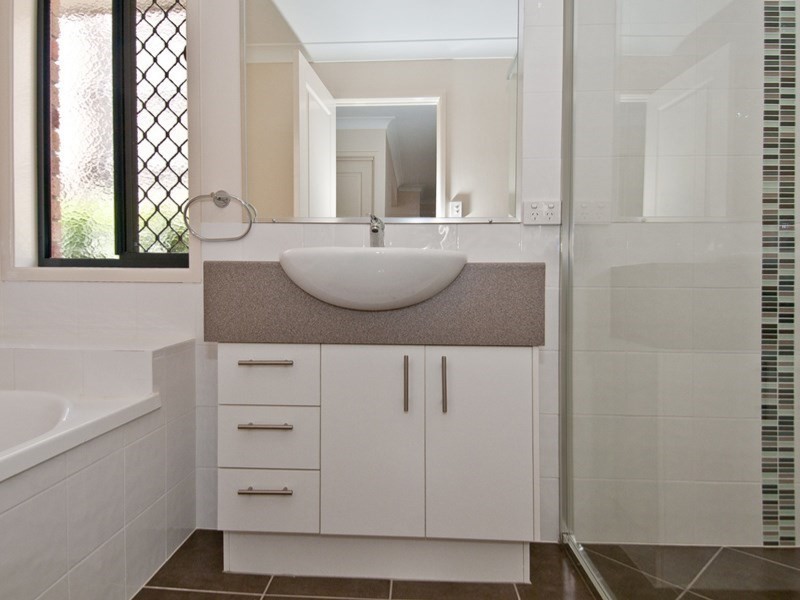 41 Outlook Drive, Waterford QLD 4133