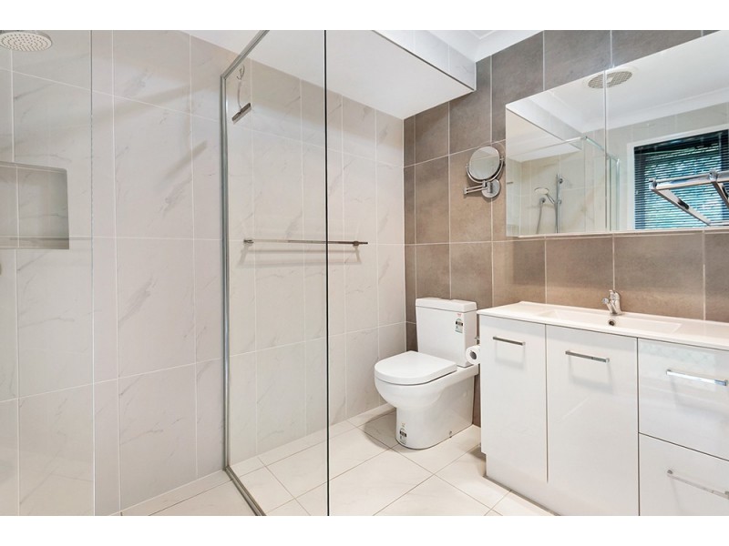 17 Ornata Place, Forest Lake QLD 4078