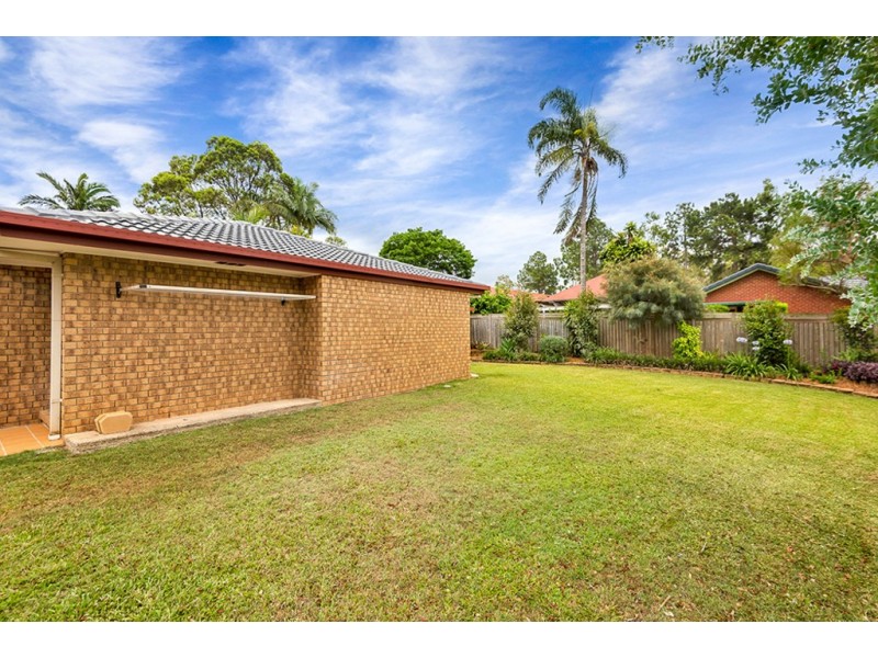 17 Ornata Place, Forest Lake QLD 4078
