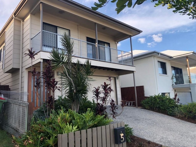 5 O’Reilly Crescent, Springfield Lakes QLD 4300