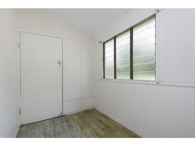 26 Mary Street, Blackstone QLD 4304