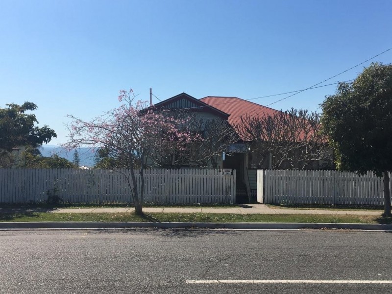 242 Bay Terrace, Wynnum QLD 4178