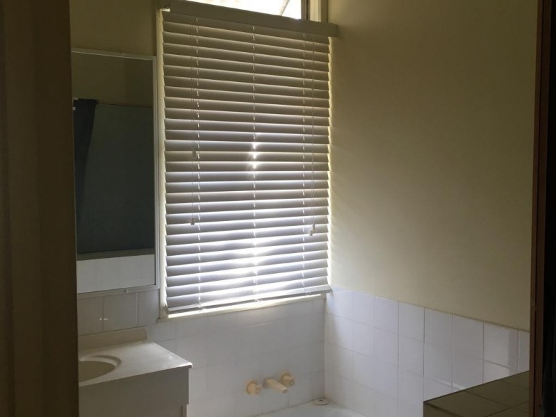 242 Bay Terrace, Wynnum QLD 4178