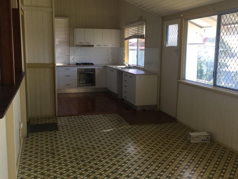 242 Bay Terrace, Wynnum QLD 4178