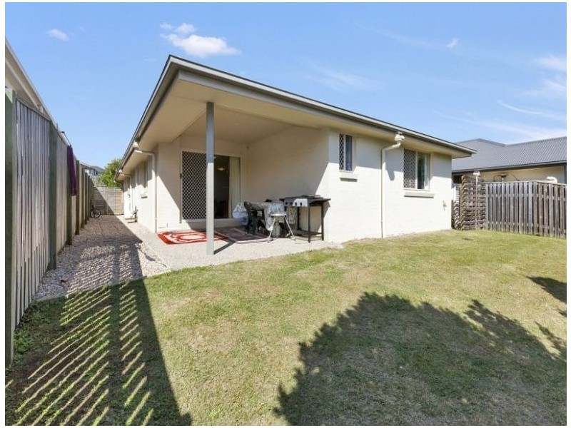 7 Rasmussen Crescent, Redbank Plains QLD 4301