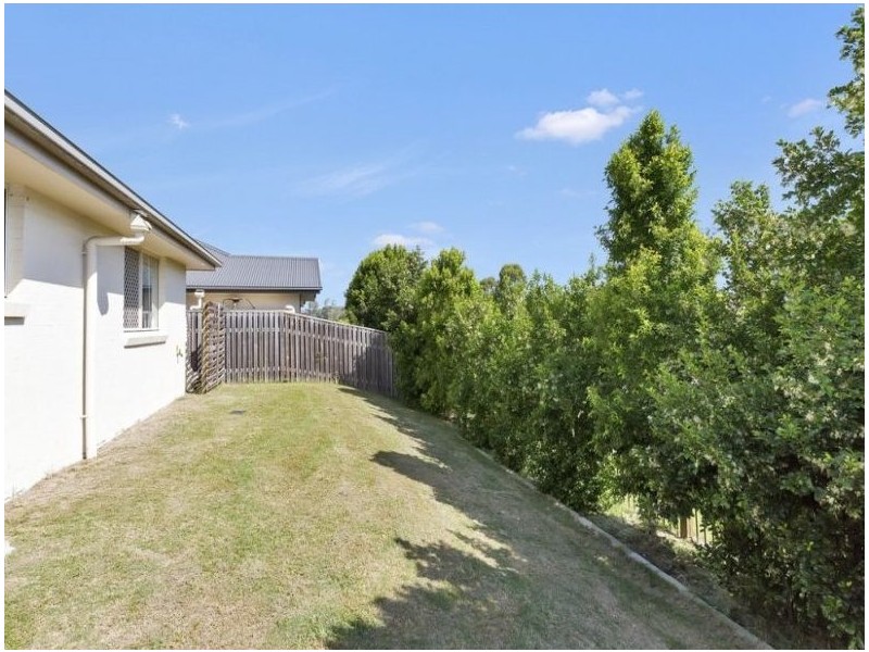 7 Rasmussen Crescent, Redbank Plains QLD 4301