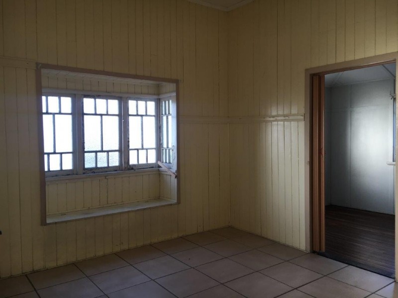 159 Brisbane Road, Booval QLD 4304