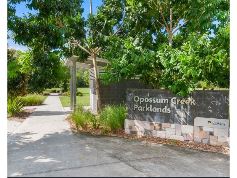 40 Silky Oak Drive, Brookwater QLD 4300