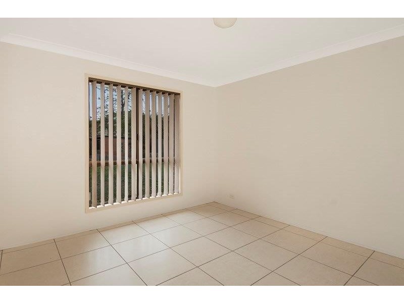 12 Alexander Road, Oxley QLD 4075