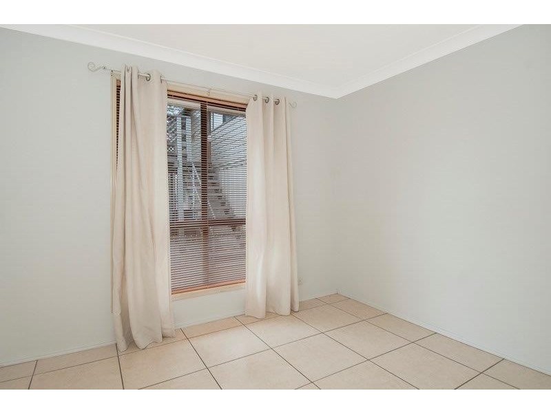 12 Alexander Road, Oxley QLD 4075