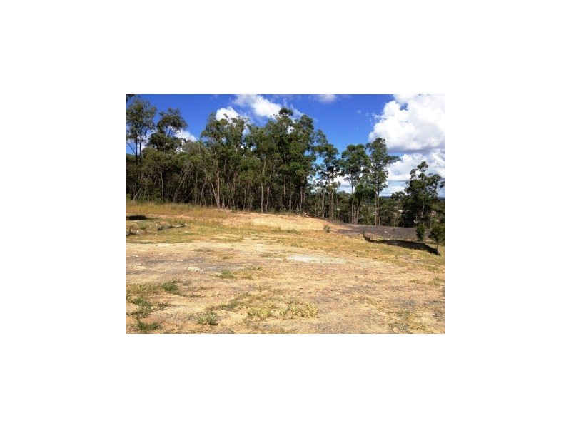 26 Crest Ridge Parade, Brookwater QLD 4300