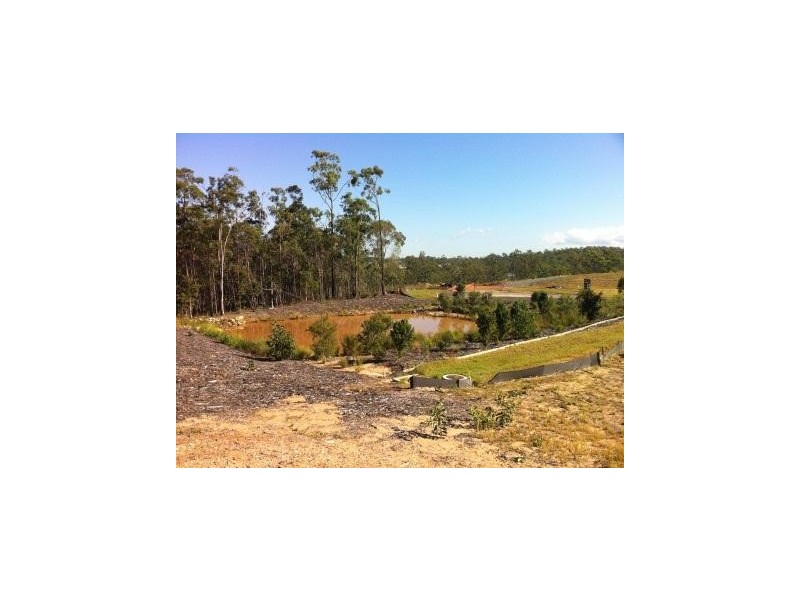 26 Crest Ridge Parade, Brookwater QLD 4300