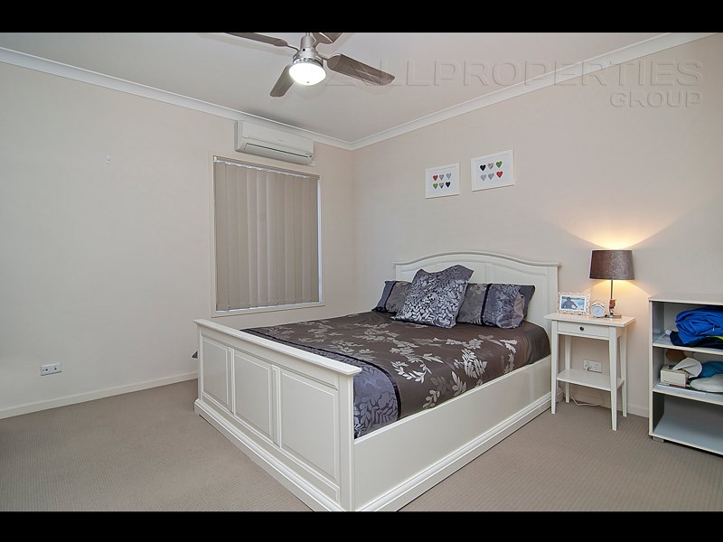 13 Riverside Crescent, Springfield Lakes QLD 4300