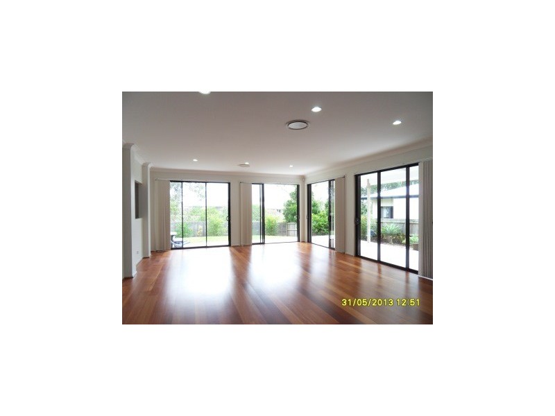 5 Wattletree Court, Brookwater QLD 4300