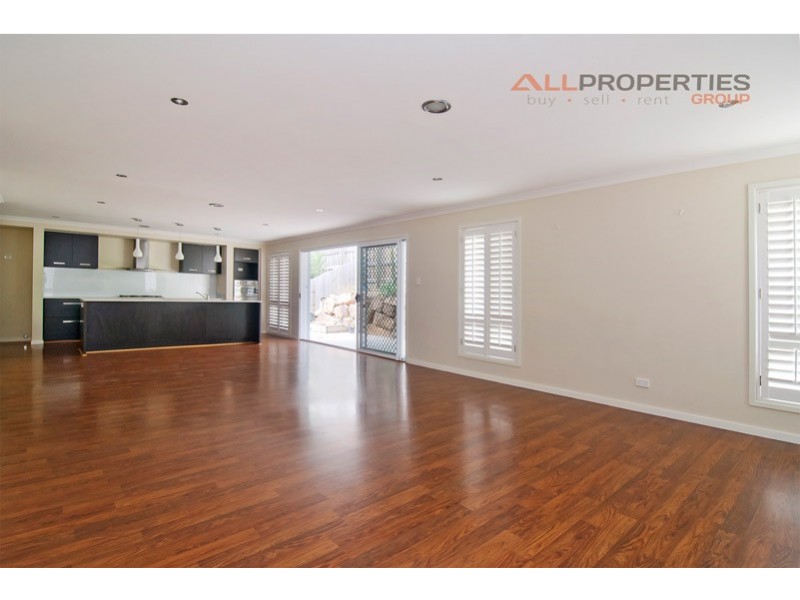 19 Driftwood Place, Springfield Lakes QLD 4300