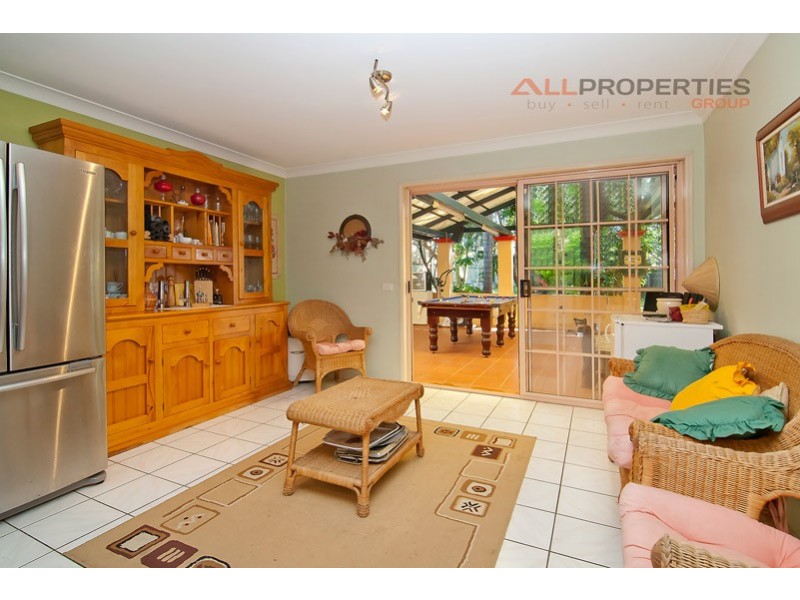 7 Forest Glen Court, Camira QLD 4300