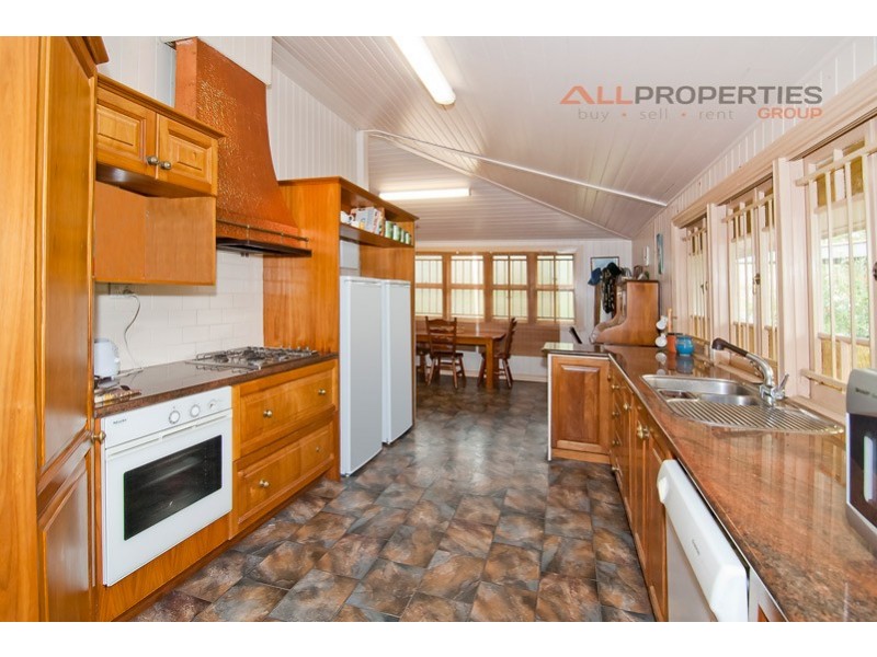 8 Old Fernvale Road, Fernvale QLD 4306