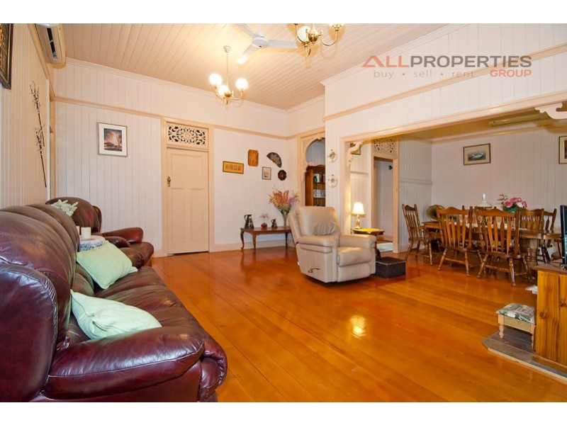 8 Old Fernvale Road, Fernvale QLD 4306
