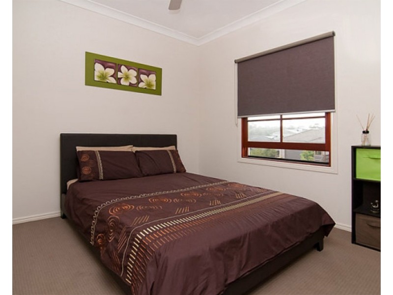 9 Glen Echo Street, Springfield Lakes QLD 4300