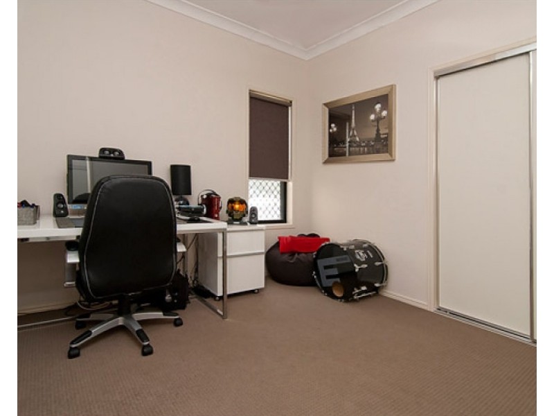 9 Glen Echo Street, Springfield Lakes QLD 4300